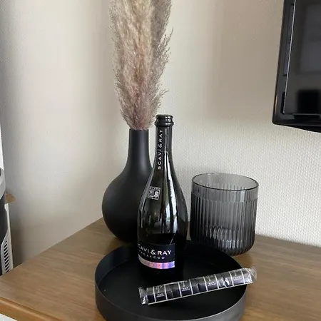 Timmendomizil - Schoene In Bester Lage - Sonnenseite Апартаменты *